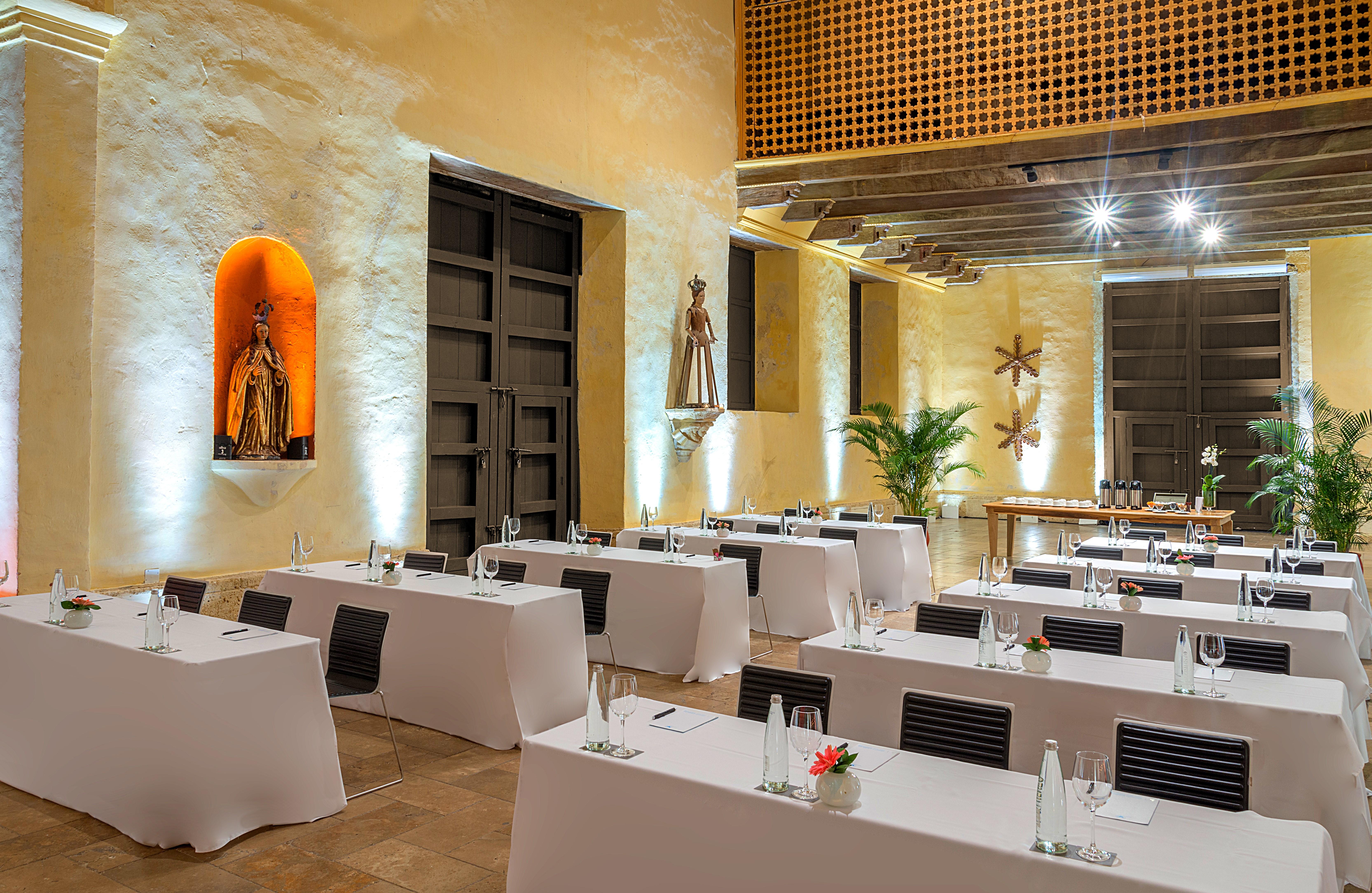 Charleston Santa Teresa Hotel