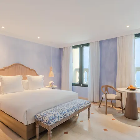 Charleston Santa Teresa Hotel Cartagena