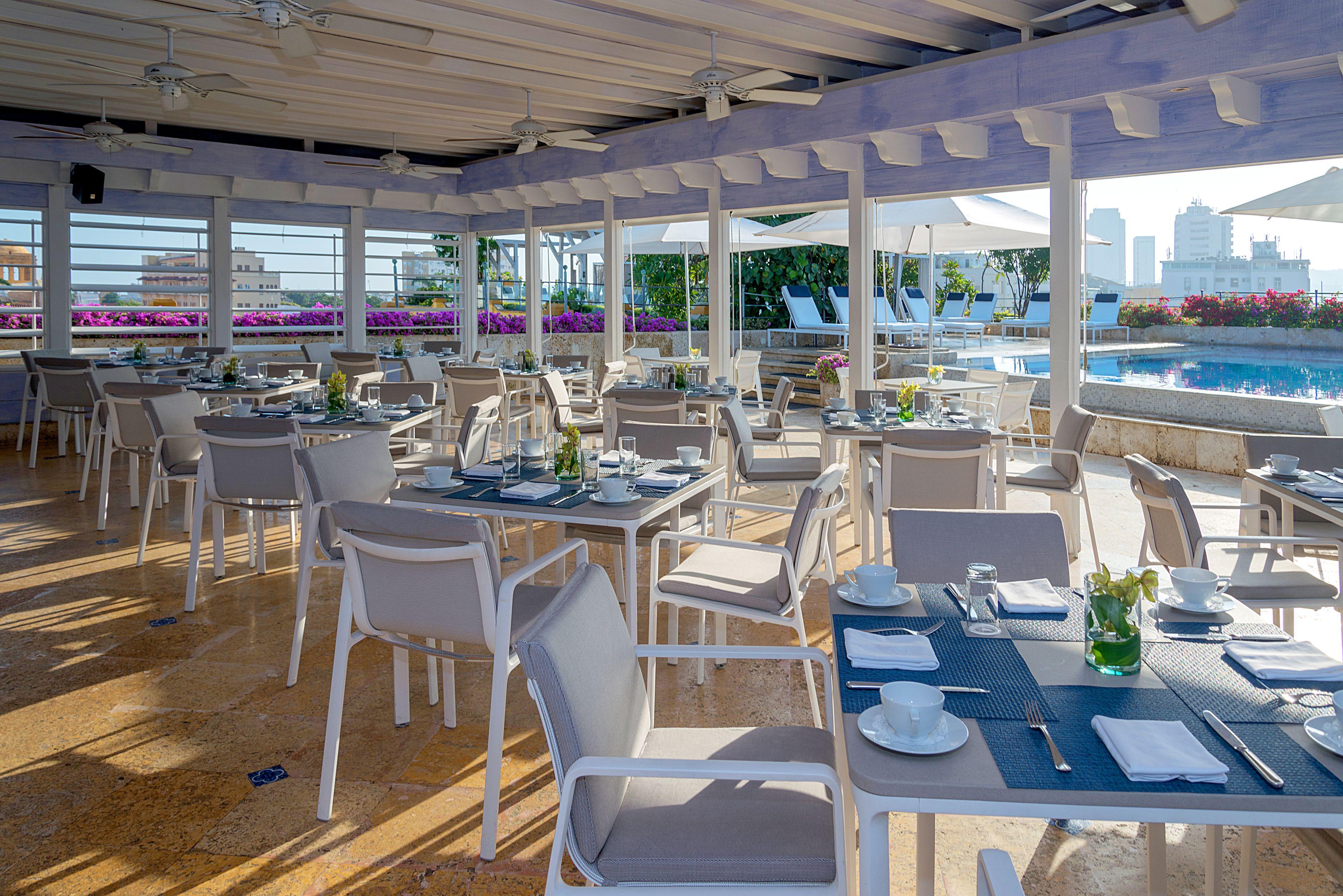 Hotel Charleston Santa Teresa